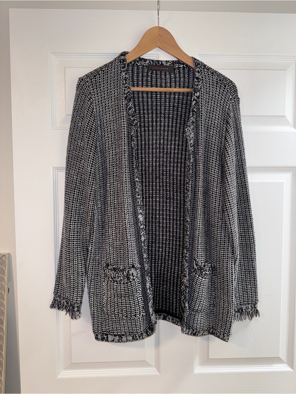 Suzy Shier Black White Tweed Knit Cardigan Fringe M